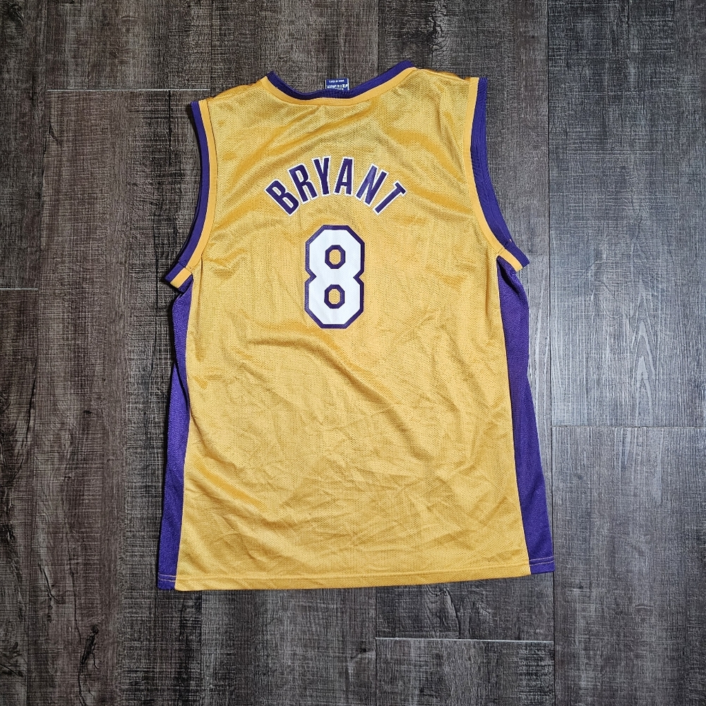 KOBE BRYANT JERSEY